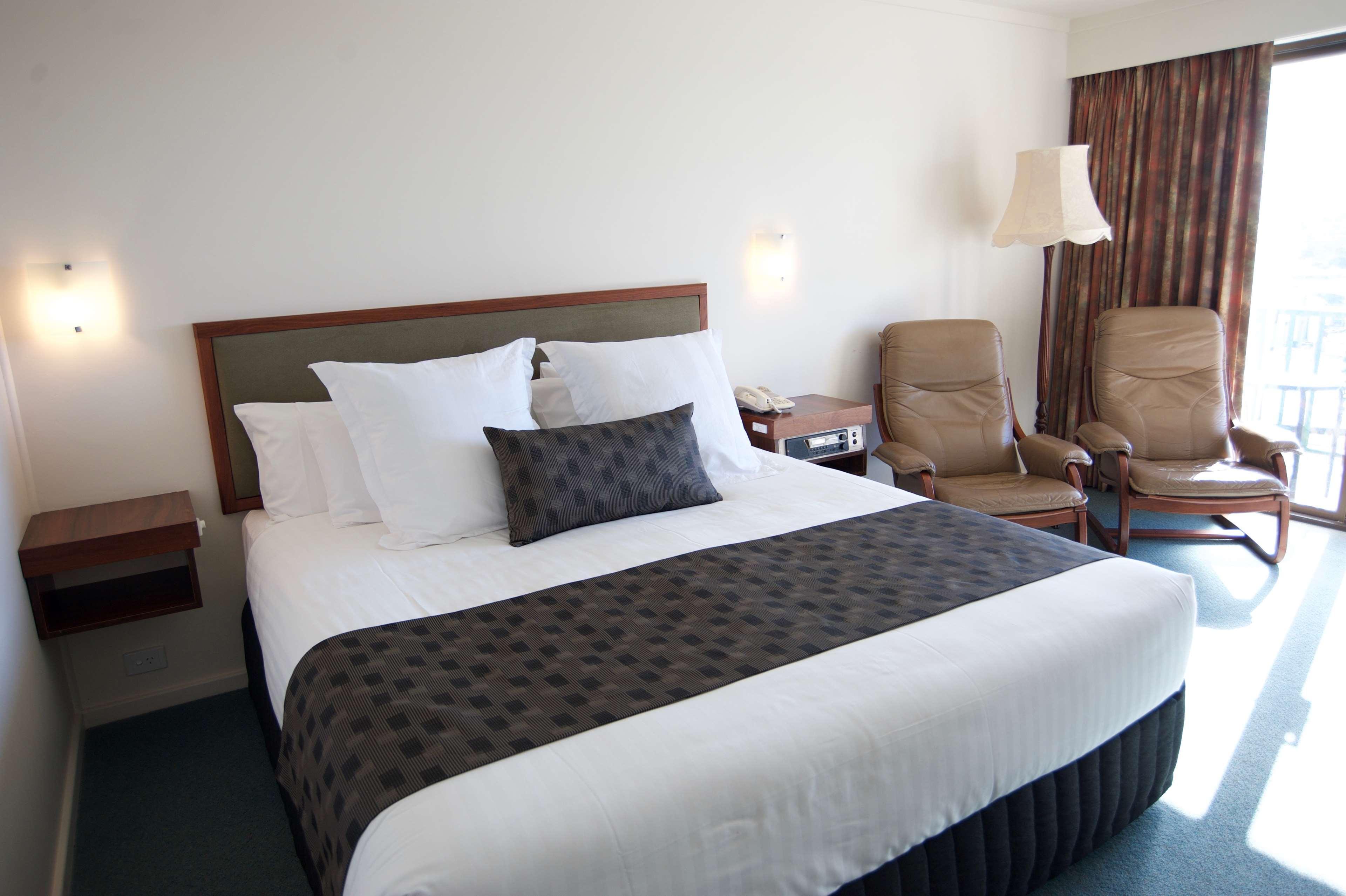 Best Western Plus Easton Inn & Suites Exteriör bild