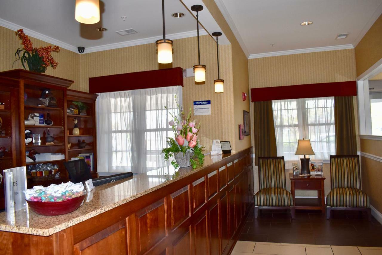 Best Western Plus Easton Inn & Suites Exteriör bild